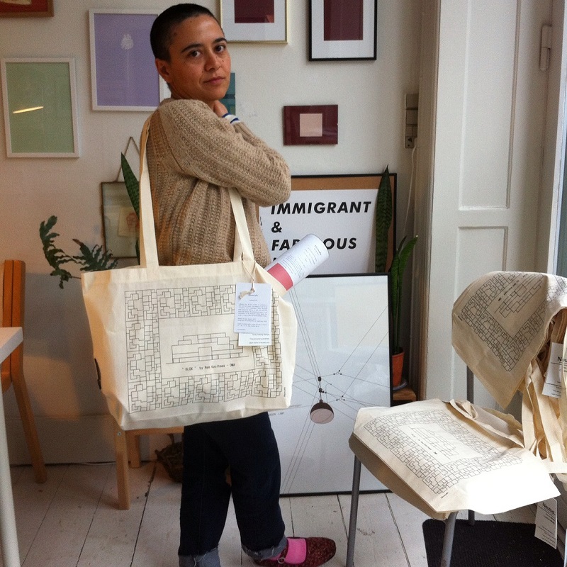Collections-Soul-City-Totebag-Blox-DAC-Hamide-Design-Studio Totebag featuring "the Blox" in Copenhagen shown in use