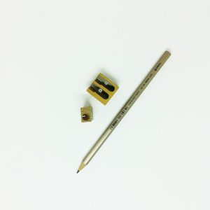 Setting with pencil and pencil sharpeners