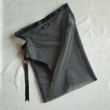 Large reusable tulle sac in black for shopping groceries