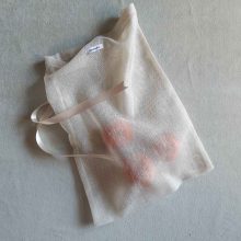 Large reusable tulle sac in cream for shopping groceries