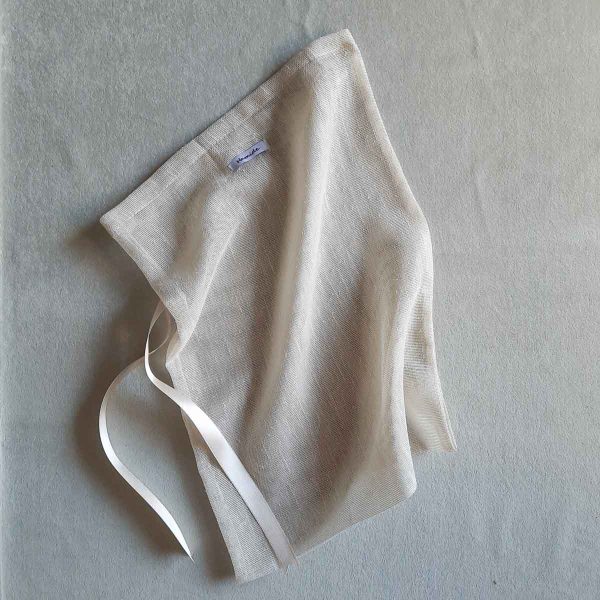 Large reusable tulle sac in cream for shopping groceries